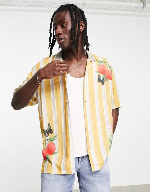 Bershka – Senapsgul, randig skjorta med frukttryck