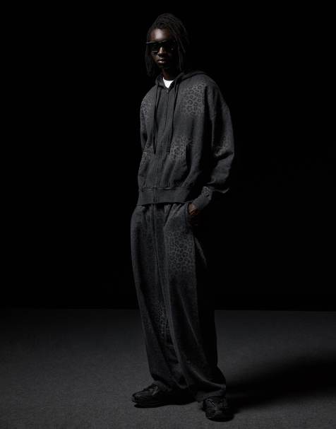 Bershka - Set met hoodie met print in donkergrijs - view 1