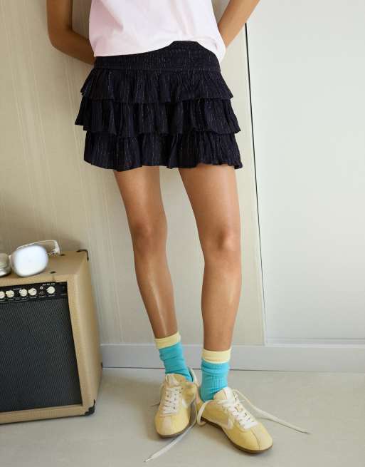 Bershka Shimmery ruffle mini skirt in blue, 2 of 3