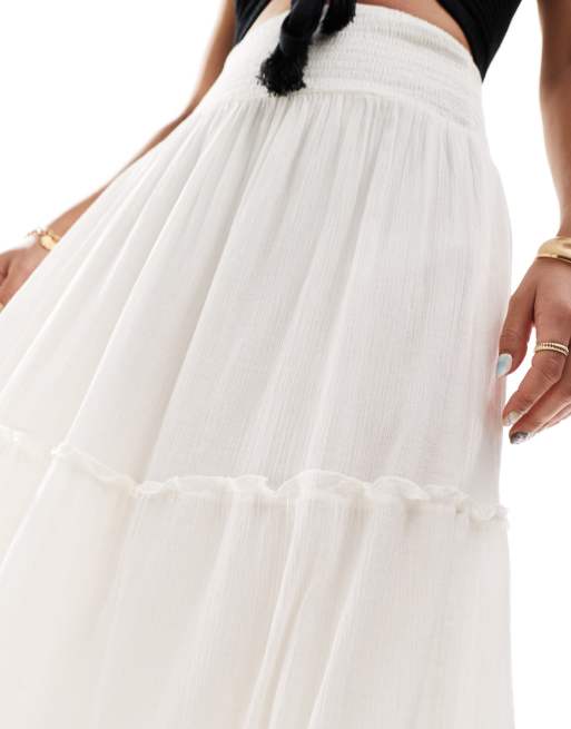 Bershka shirred waist tiered maxi skirt in ecru, 2 of 5