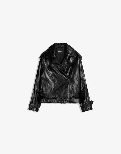 Bershka Short leather effect trench jacket in black - view 1