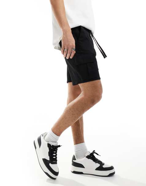 Bershka - Short met cargozakken in zwart - view 1