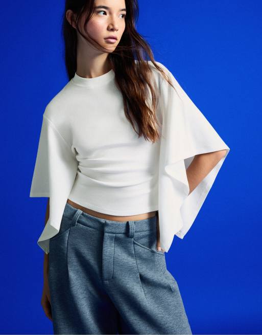 Bershka Short sleeve cape t-shirt in white, 3 of 5