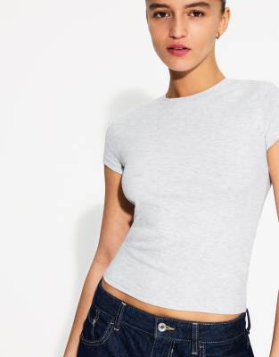Bershka short sleeve crew neck t-shirt in light grey