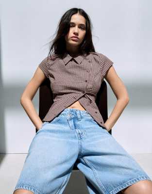 Button Up