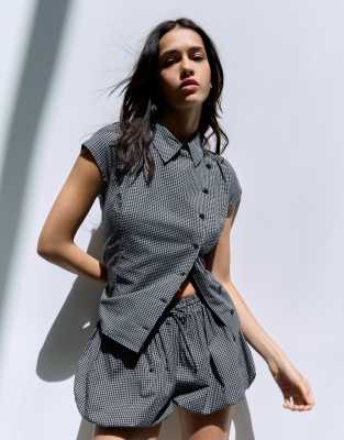 Bershka 3