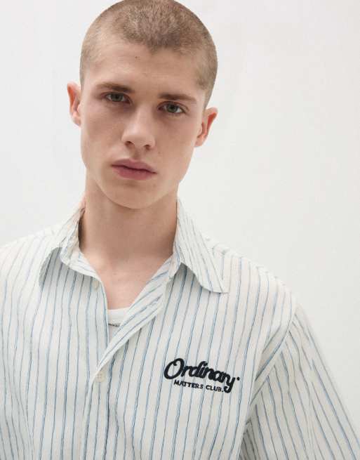 Bershka Short sleeve striped shirt with back print in white, 5 of 6