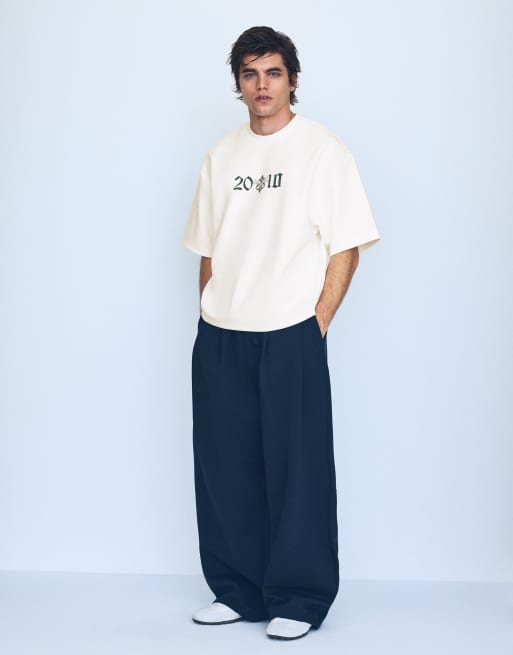 Bershka Short sleeve sweatshirt print t-shirt in ecru, 3 of 4