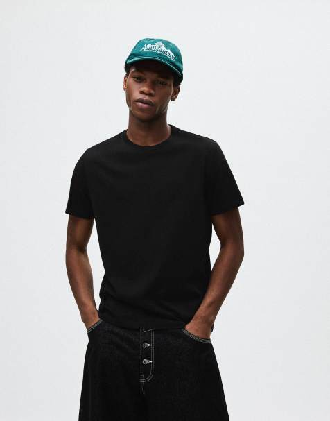 Bershka Short sleeve t-shirt in black - view 1