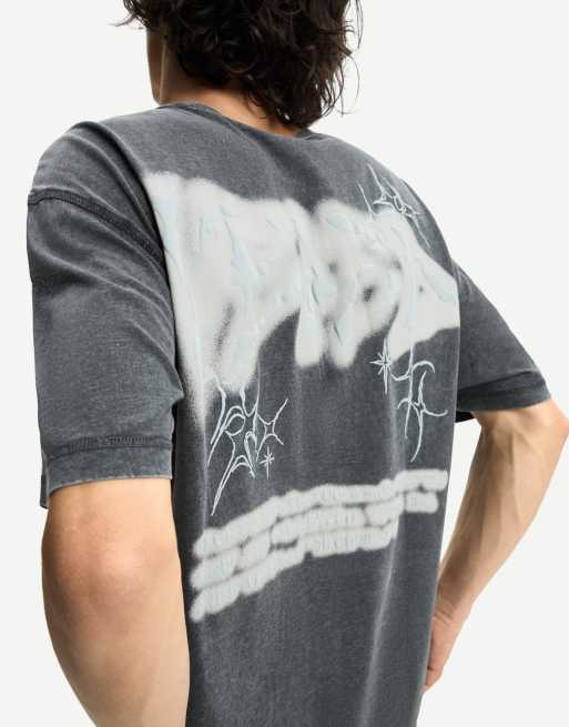 Bershka short sleeve t-shirt with print in grey ASOS