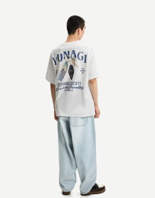 Bershka short sleeve t-shirt with print in white - view 1