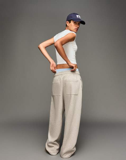 Bershka Short sleeve t-shirt with print in white - view 1