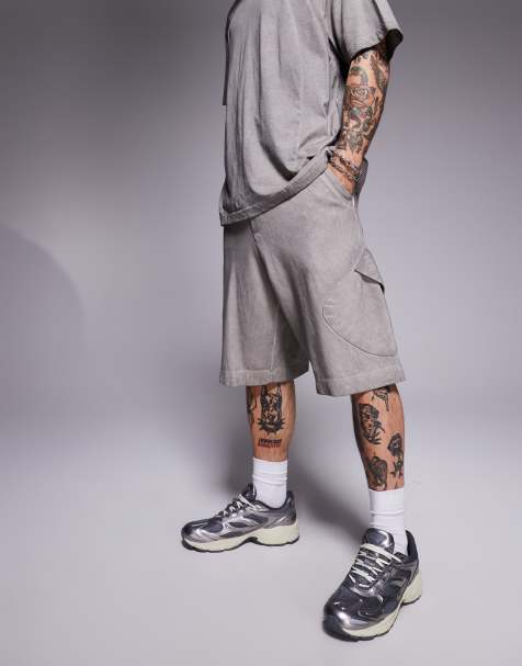 Bershka – Shorts in Grau mit Used-Details, Kombiteil - view 1