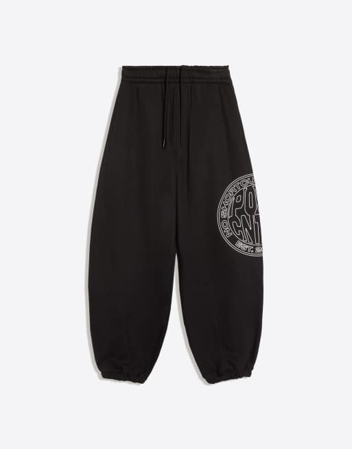 Bershka Side print joggers in black, 5 of 5