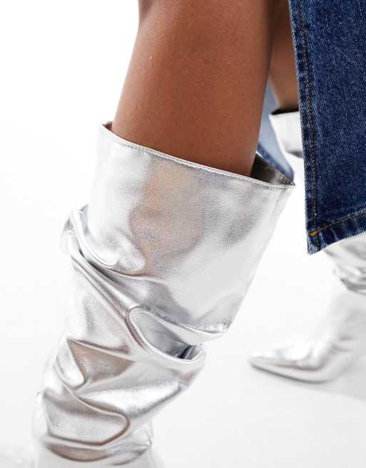 Bershka – Silvermetalliska knähöga boots, 2 av 4