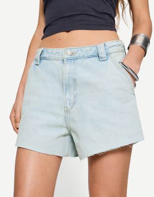 Bershka - Skater-Bermuda-Shorts in Blau aus Denim