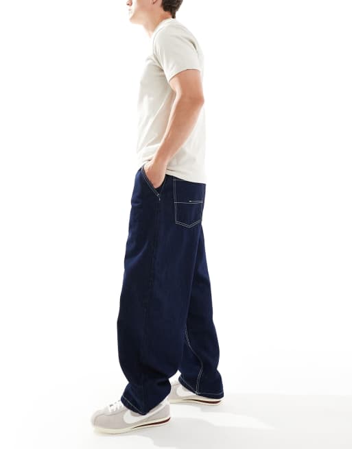 Bershka – Skater Fit Jeans in Indigo