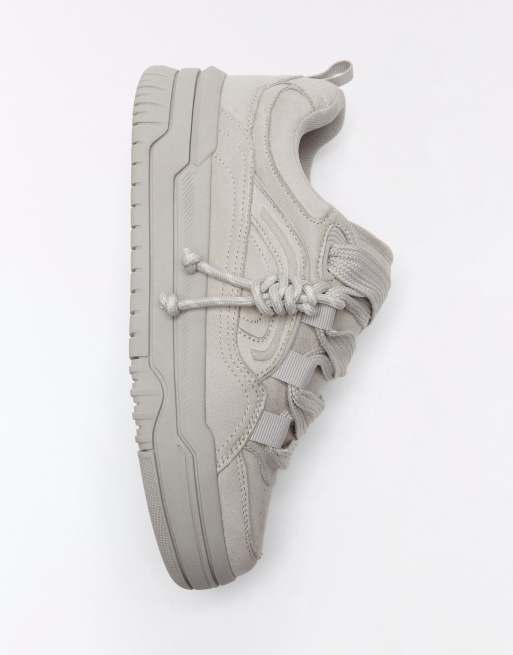 Bershka – Skater-Schuhe in Grau mit dicker Sohle, 4 von 7