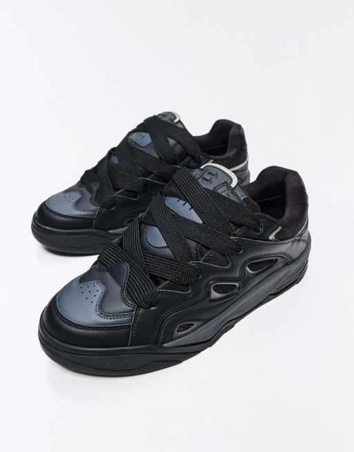 Bershka – Skater-Schuhe in Schwarz mit dicker Sohle, 4 von 4