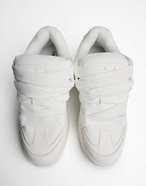 Bershka - Skater sneakers met dikke zool in wit, 3 van 4