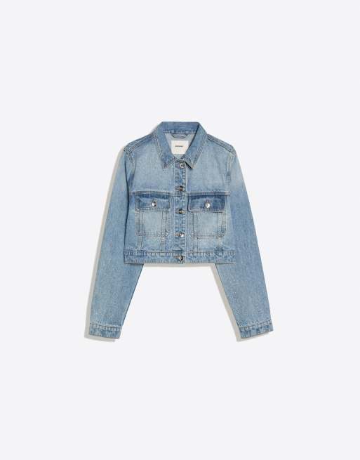 Bershka skimrande kort denimjacka i mellanblått, 5 av 5