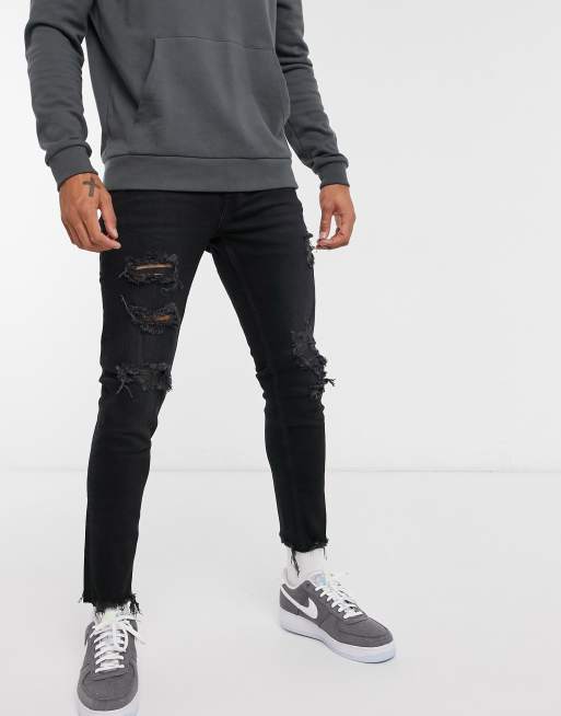 Jeans strappati 2025 bershka uomo