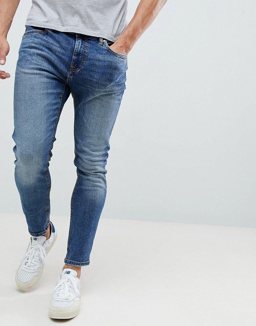 Bershka - Skinny jeans in mid-wash-Blauw