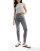 Thumbnail 1 van 5