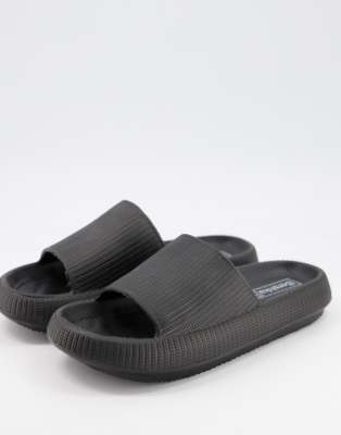 Bershka Slides In Black | ModeSens