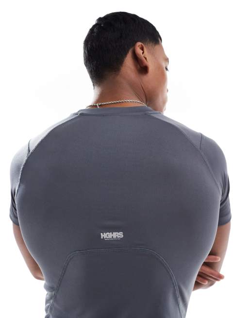 Bershka - Slim-fit T-shirt in grijs 