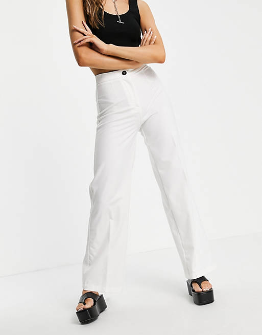 Bershka slouchy dad wide leg tailored trousers in white