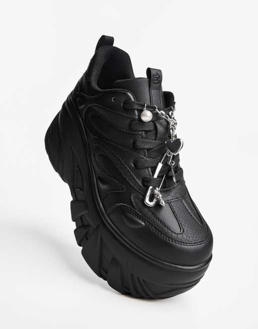 Bershka – Sneaker in Schwarz mit XL-Plateausohle, 7 von 7