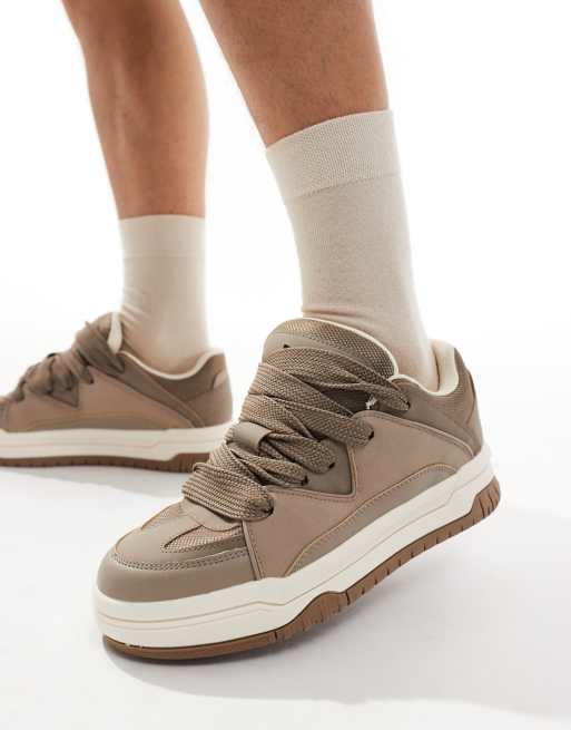 Bershka Sneakers basse marroni con suola spessa ASOS