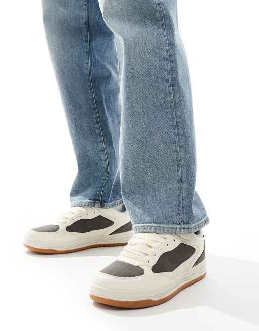Bershka - Sneakers bianche con pannelli tono su tono
