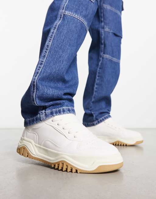 Bershka - Sneakers bianche rétro con lacci 