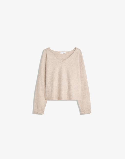 Bershka Soft touch v-neck sweater in stone, 4 of 4