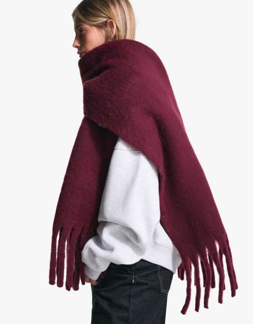 Bershka Solid-coloured scarf in burgundy