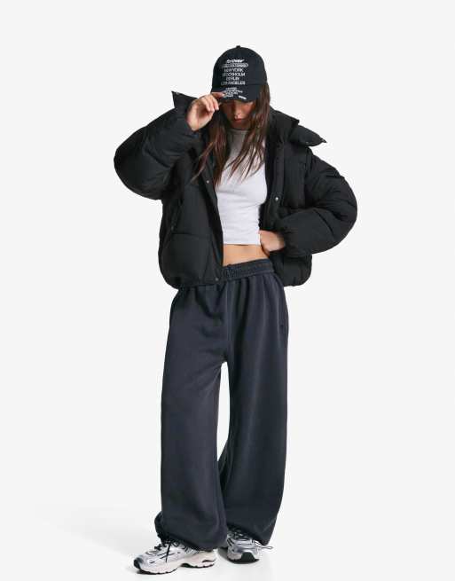 Bershka Puffer jacket with hood in black