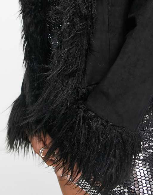 Bershka - Sort jakke med langhåret, imiteret pels ved kanterne, 3 af 4