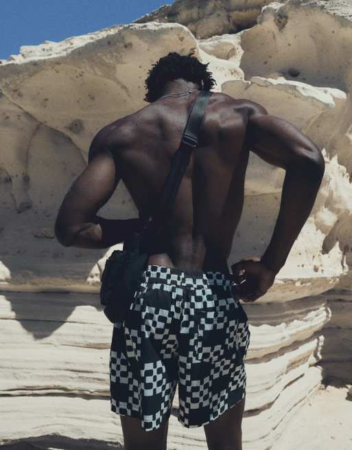 Bershka - Sort og hvid firkantet badedragt med print, 4 af 4