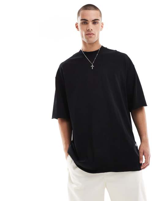 Bershka - Sort og oversized T-shirt med firkantet pasform