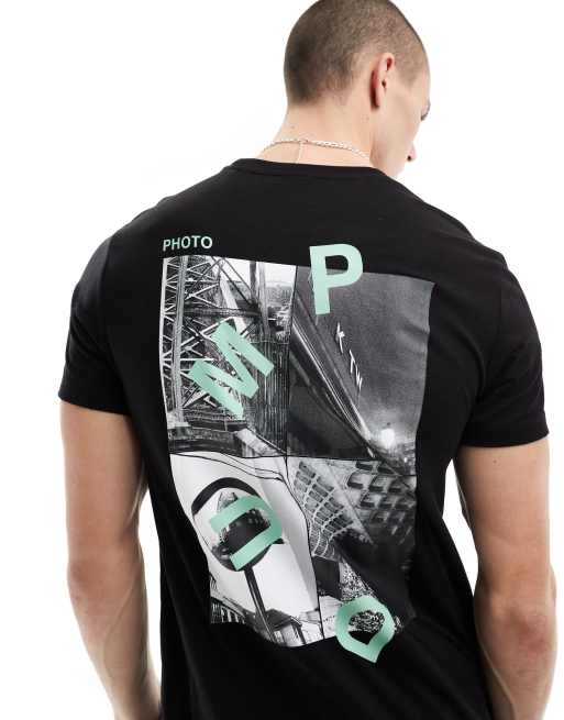 Bershka - Sort T-shirt med fotoprint på ryggen i firkantet pasform