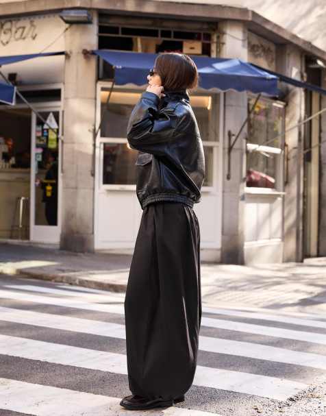 Bershka - Sorte bloomer-bukser i poplin - view 1