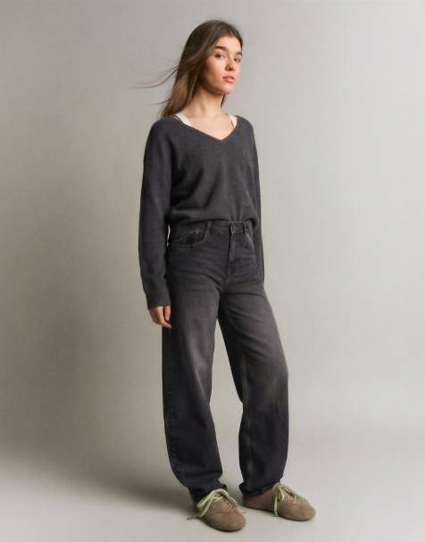 Bershka - Sorte højtaljede jeans med tøndeformede ben - view 1