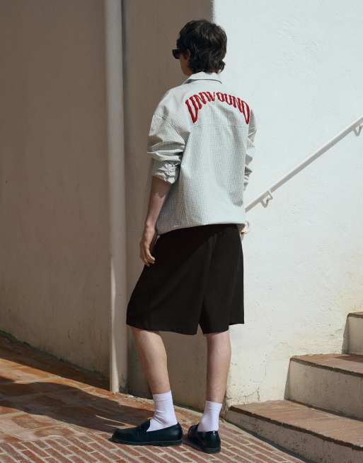 Bershka - Sorte skræddersyede bermudashorts med plisseringer, 2 af 4