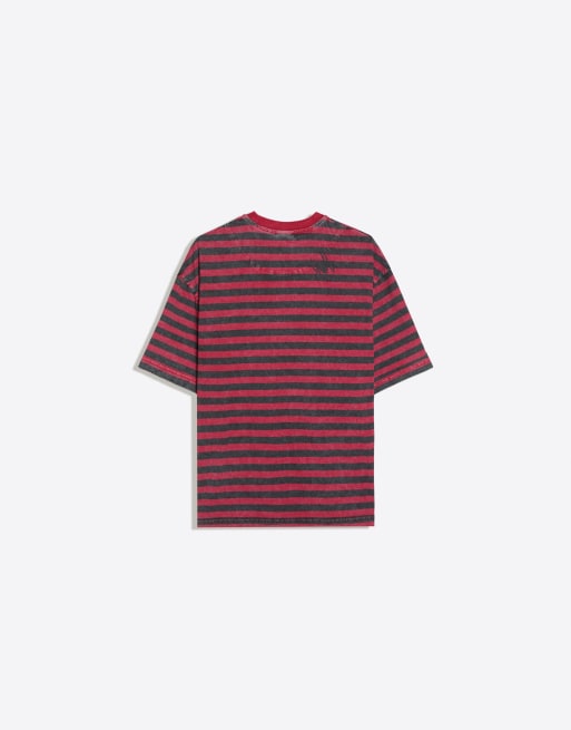 Bershka Spiderman print t-shirt in red, 6 of 6