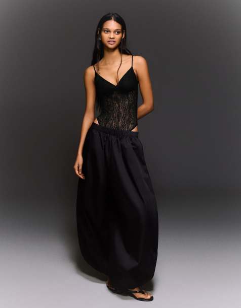 Bershka – Spitzen-Body in Schwarz mit Riemchenträgern - view 1