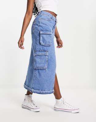 Bershka split front denim midi cargo skirt in light blue - ASOS Price Checker