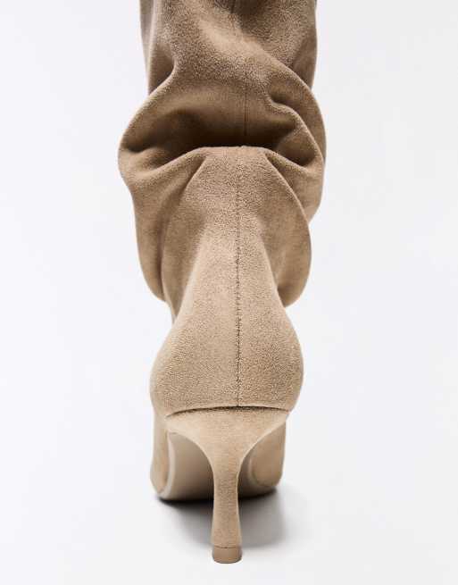 Bershka Split kitten heel boots in beige, 2 of 4