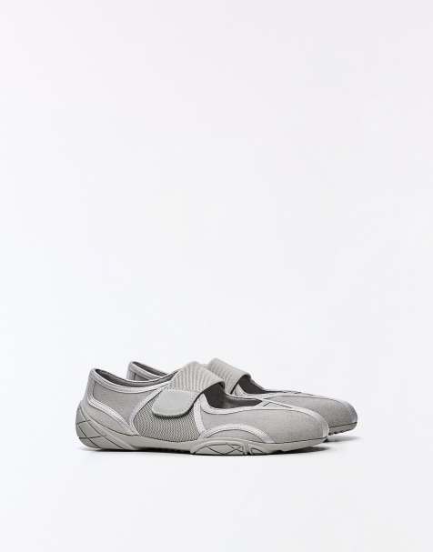 Bershka Sporty ballerinas in grey - view 1